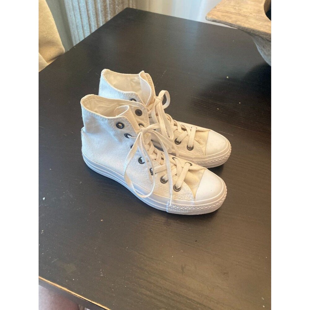 Converse Chuck Taylor All-Star High Top Sneakers Canvas Women's US 4 Cream White